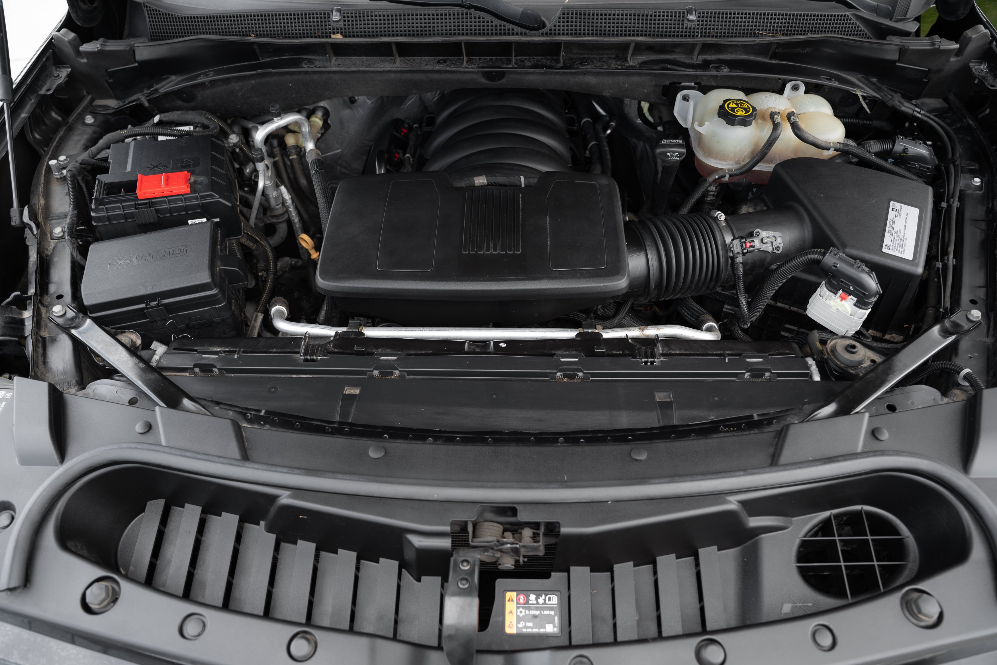 Used 2021 Black Chevrolet Premier image 33
