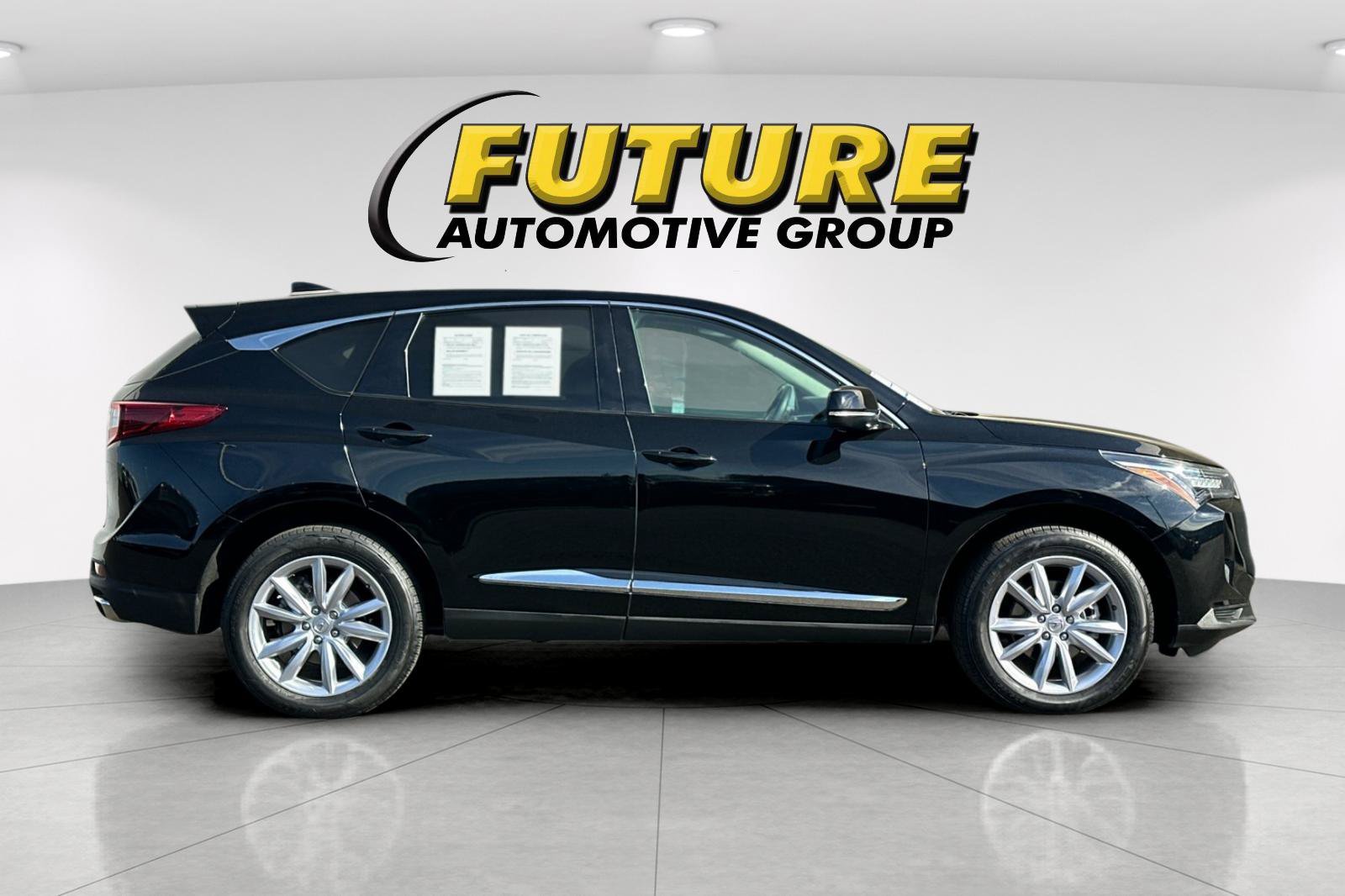 Used 2023  Acura Base image 2