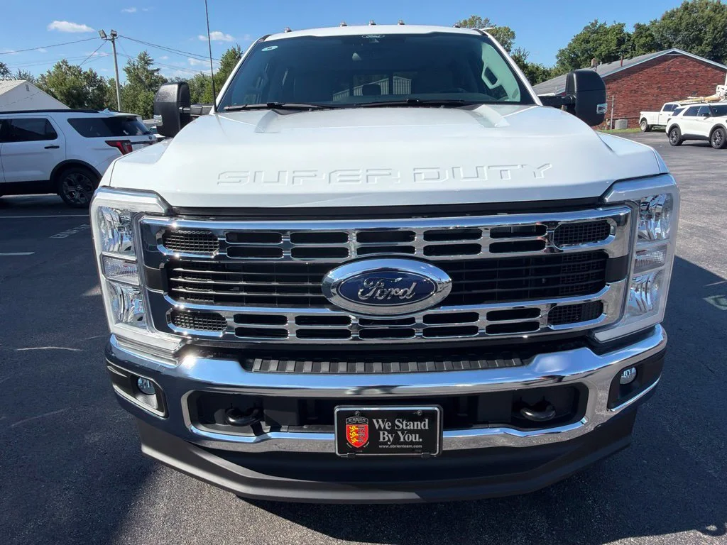 New 2026 Oxford White Ford F-350® XL image 8