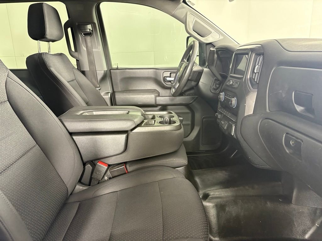 Used 2024 White Chevrolet Work Truck image 17
