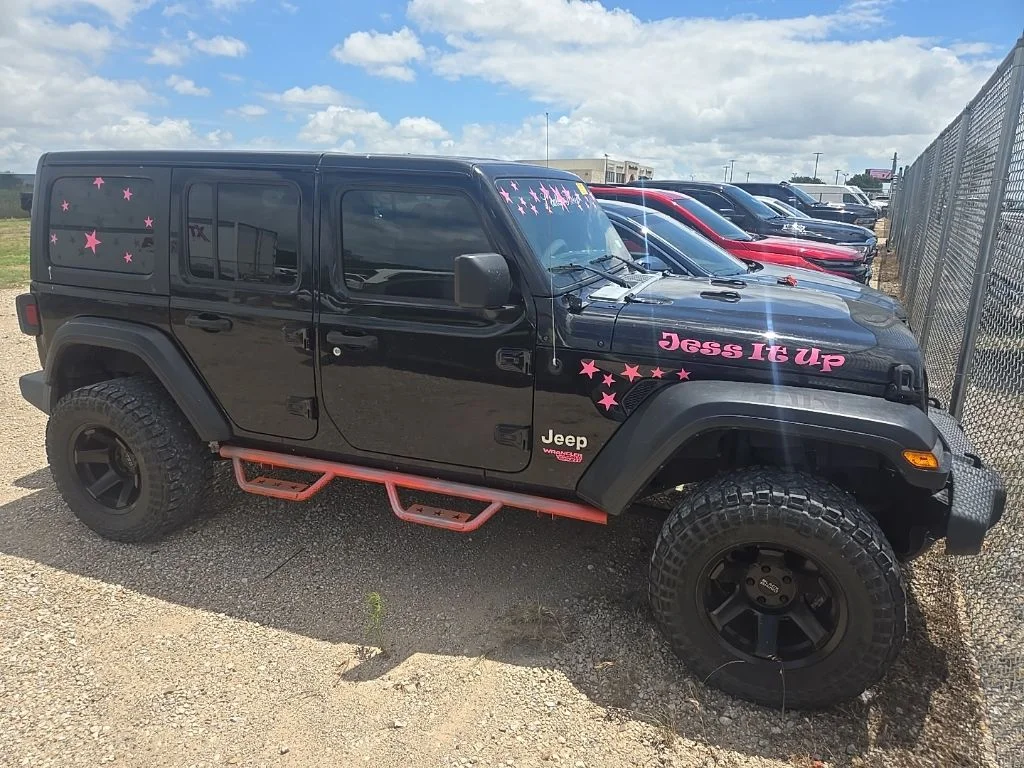 Used 2019 Black Jeep Unlimited Sport S image 7
