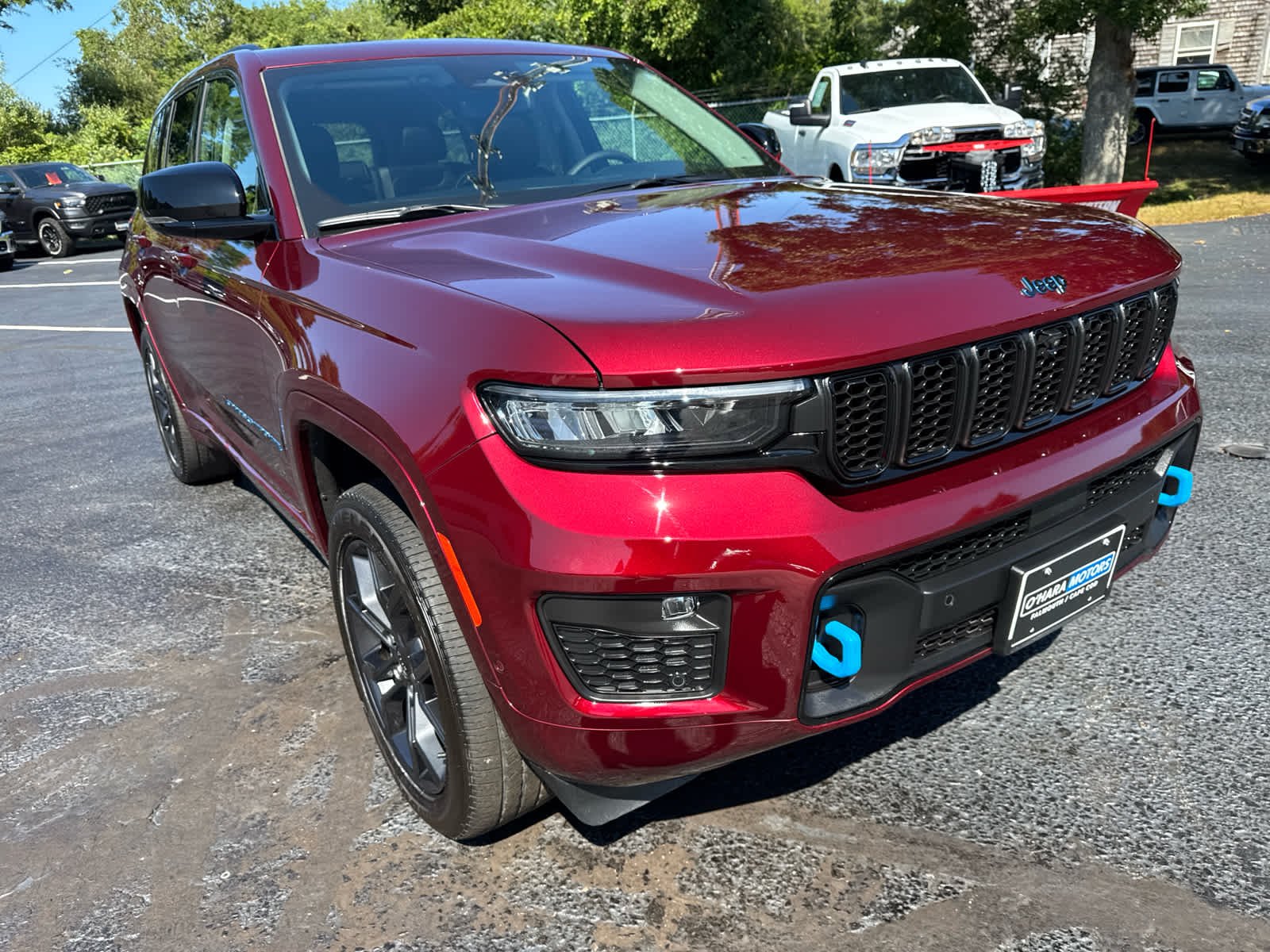 Used 2023 Velvet Red Pearlcoat Jeep 30th Anniversary image 28