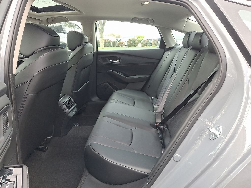 New 2026 Urban Gray Pearl Honda Touring Hybrid image 5