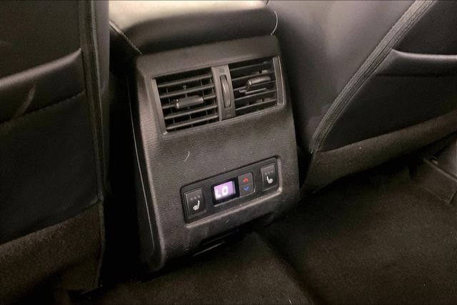Used 2023 Black Mitsubishi  image 9
