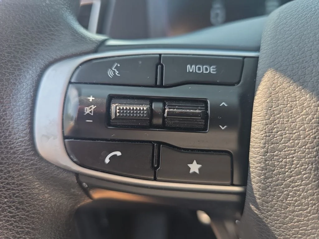 Used 2024 Gravity Gray Kia LX image 20