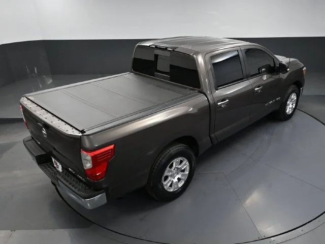 Used 2018 Brown Nissan SV image 44