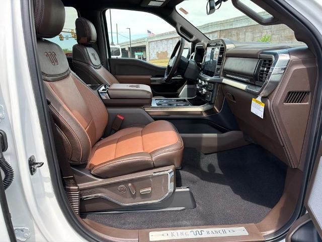New 2026 Star White Metallic Tri-Coat Ford King Ranch® image 39