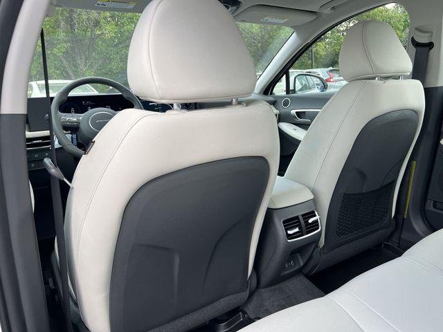 New 2026 White Hyundai SEL image 29