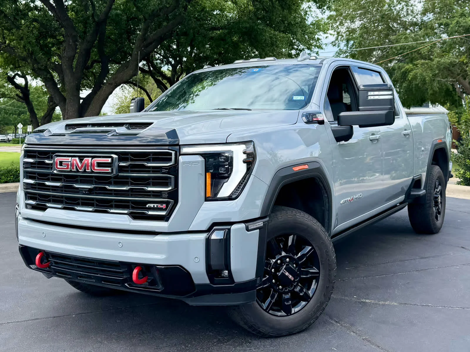 2024 GMC Sierra 4WD Crew Cab Standard Box AT4's photo