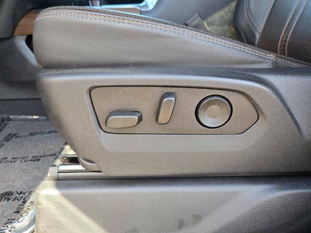 Used 2023 Gray Chevrolet High Country image 12
