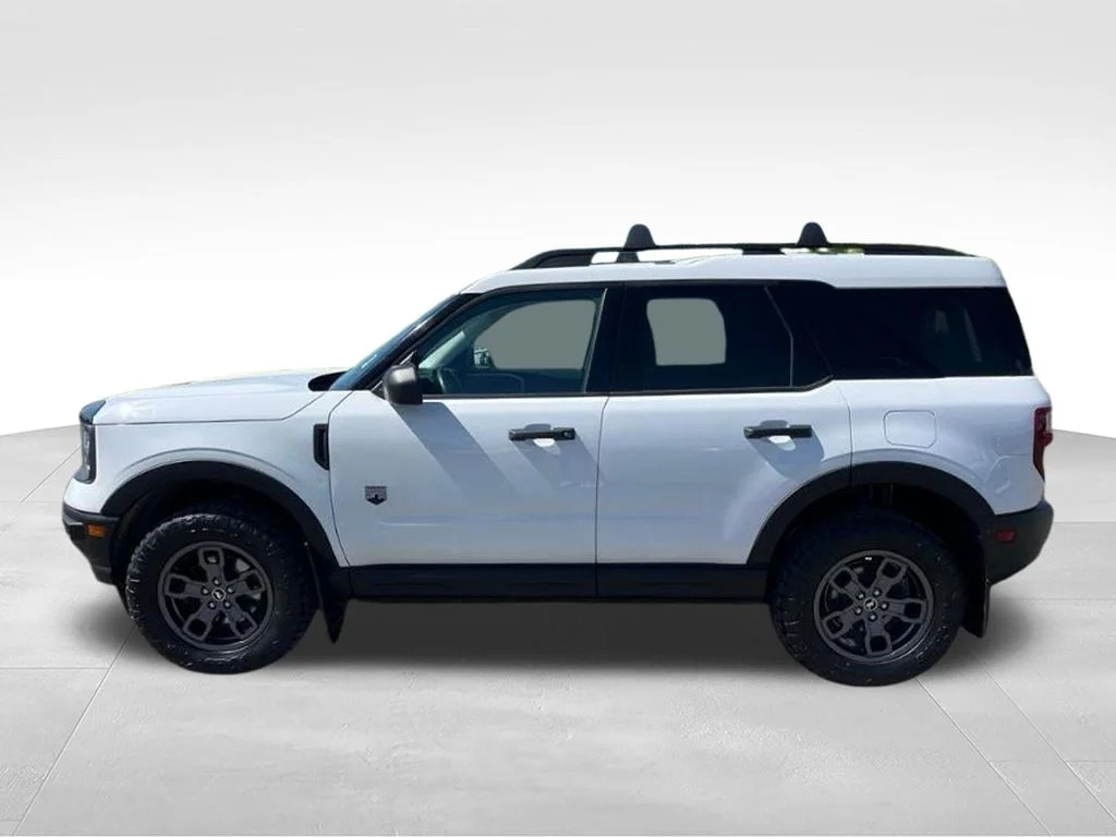 Used 2021 White Ford Big Bend image 8