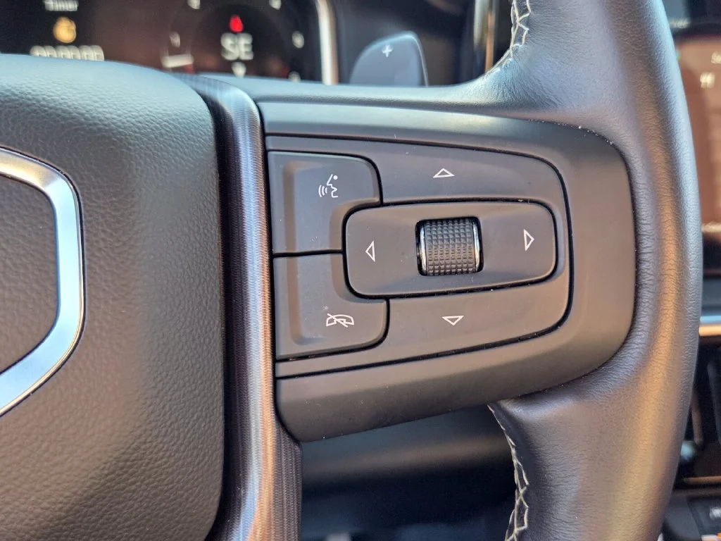 Used 2026 Sterling Metallic GMC Denali Ultimate image 28