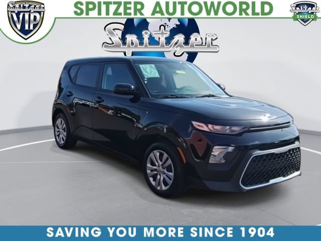 Used 2020 Kia Soul LX with VIN KNDJ23AU3L7719790 for sale in North Canton, OH