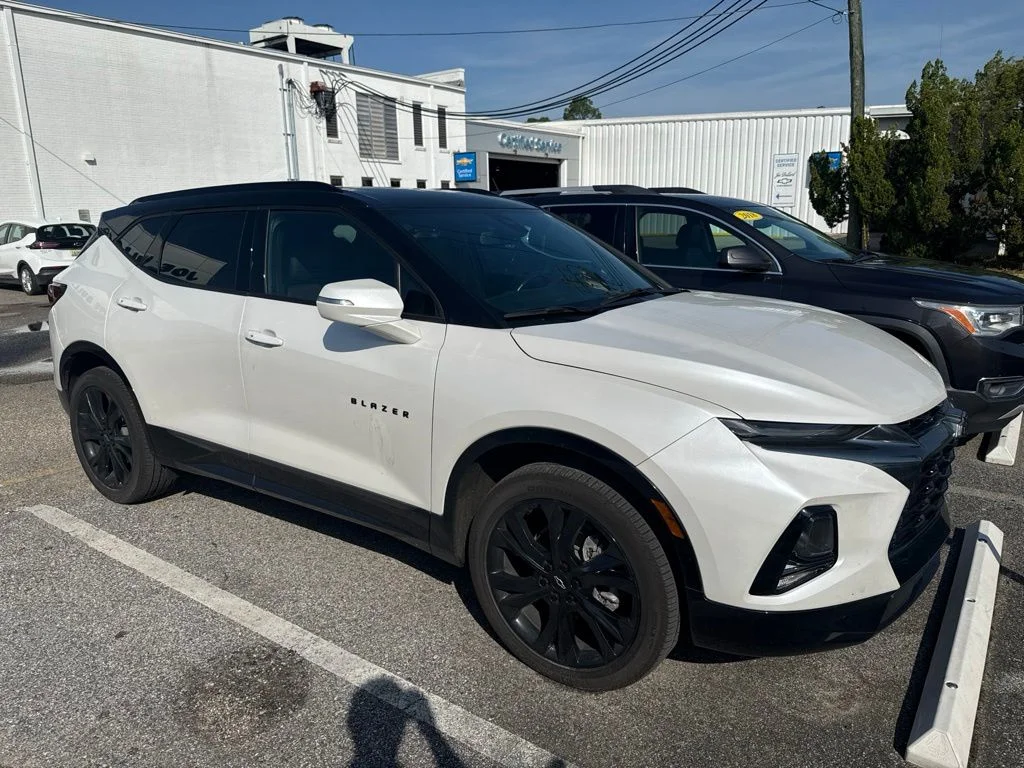 Used 2022 Beige Chevrolet RS image 6