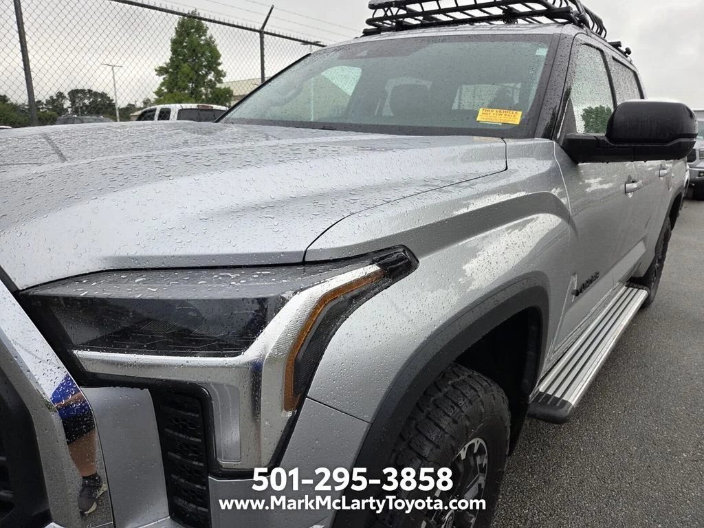 Used 2022 Silver Toyota SR5 image 5