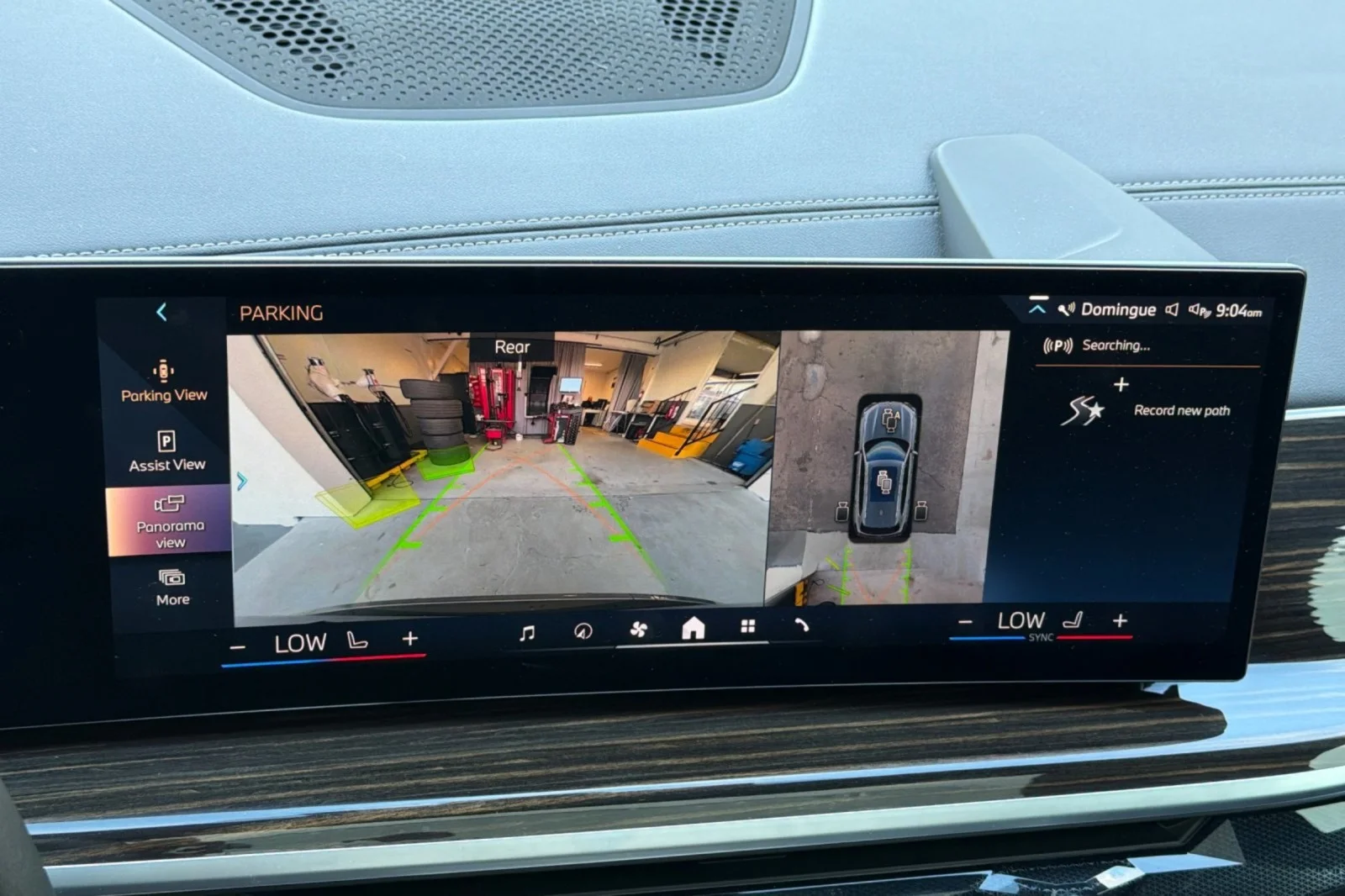 Used 2025 Skyscraper Grey Metallic BMW xDrive40i image 19