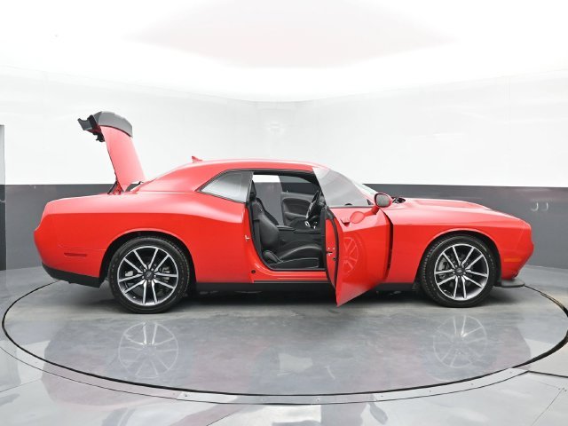 Used 2023 Red Dodge R/T image 44