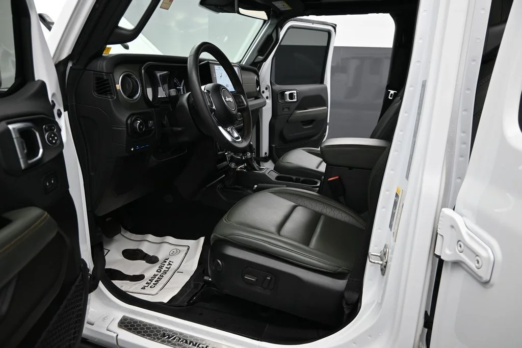 Used 2024 White Jeep High Altitude 4xe image 12