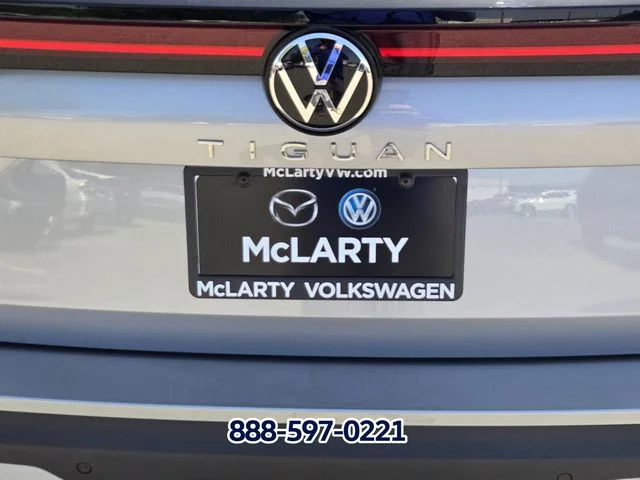 New 2026 Pyrite Silver Metallic Volkswagen 2.0T SE image 11