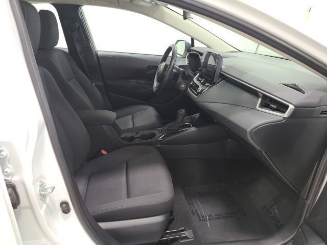Used 2024 Ice Cap Toyota LE image 12