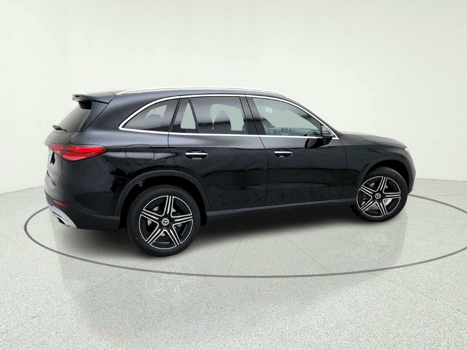 New 2026 Black Mercedes-Benz GLC 300 SUV image 8