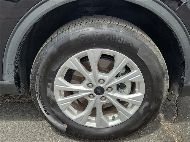 Used 2025 Agate Black Metallic Ford Active All-Wheel Drive image 7