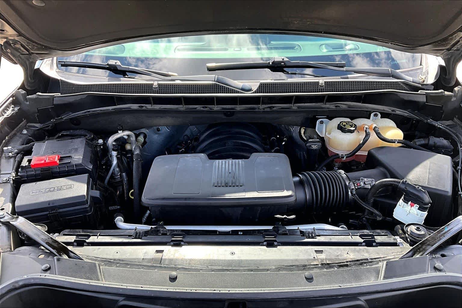 Used 2023 BLACK Chevrolet LS image 32