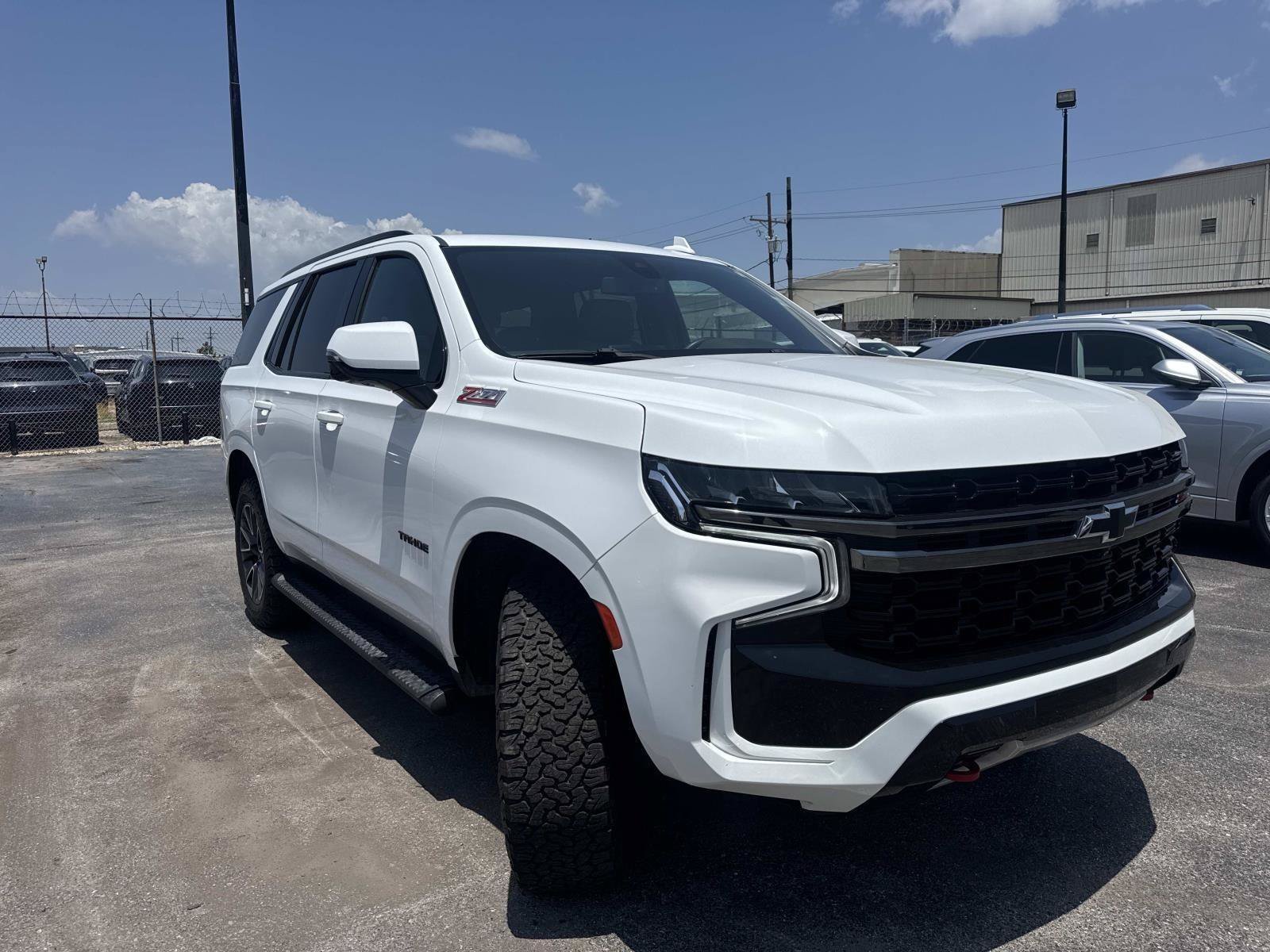 Used 2022 White Chevrolet Z71 image 31