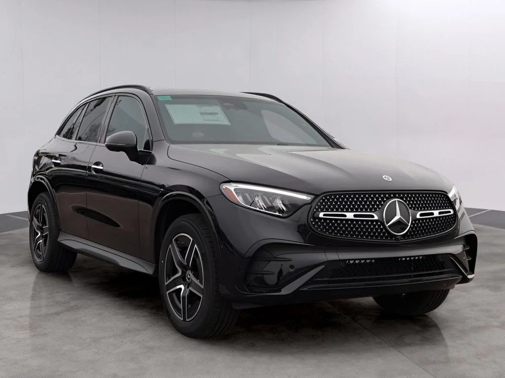 New 2026 Obsidian Black Metallic Mercedes-Benz GLC 300 image 3