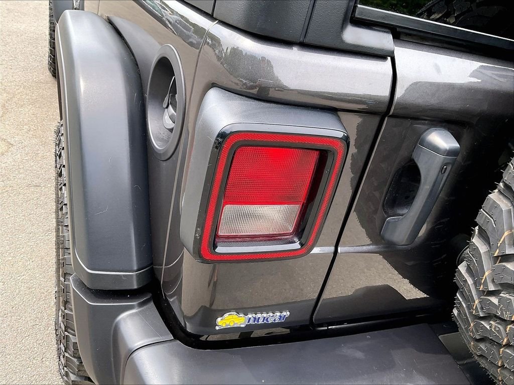 Used 2024 Gray Jeep Willys image 32