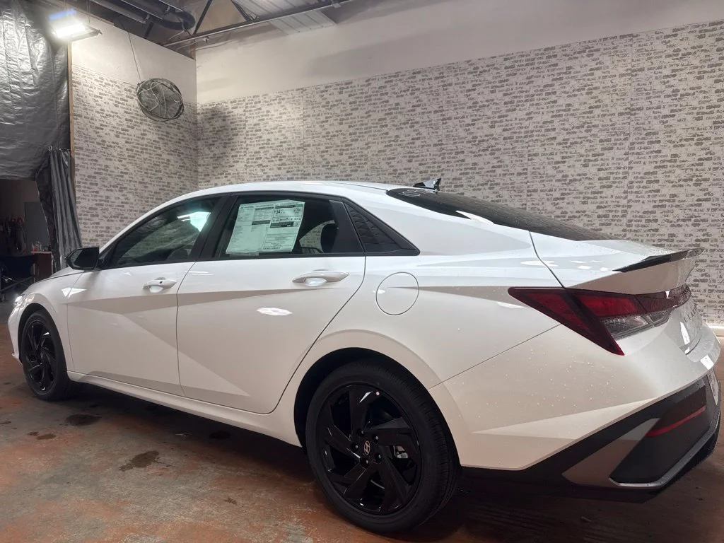 New 2026 Serenity White Hyundai SEL Sport image 5
