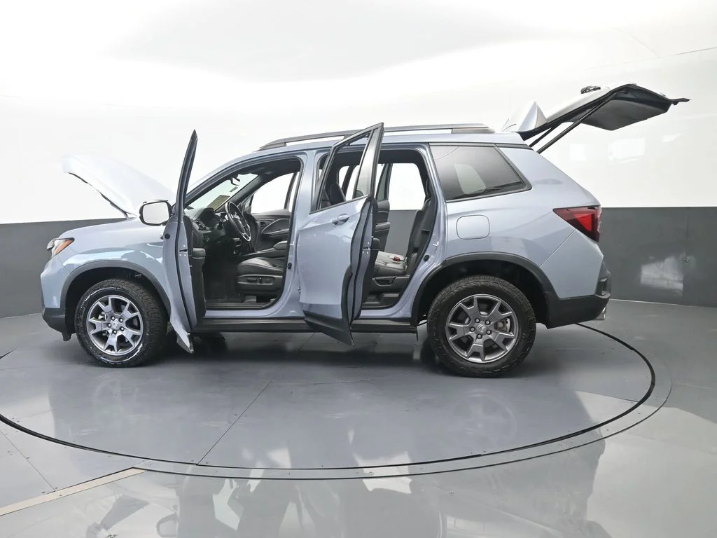Used 2024 Gray Honda TrailSport image 81