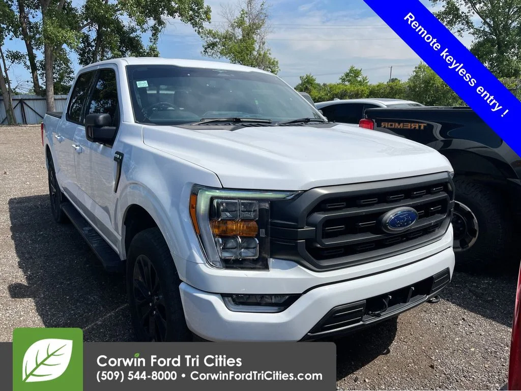 Used 2023 Oxford White Ford XLT image 1
