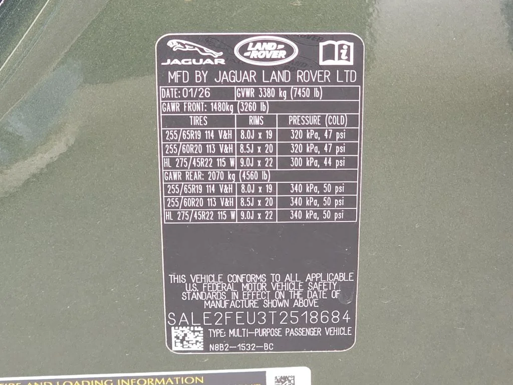 New 2026 Woolstone Green LAND ROVER X-Dynamic SE image 37