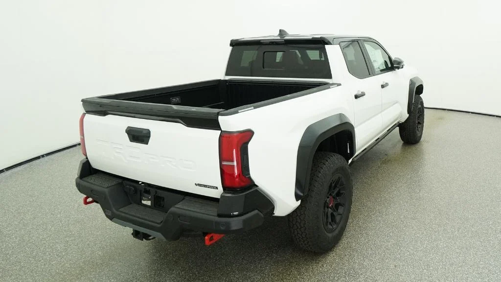 2026 Toyota Tacoma TRD Pro - Photo 9