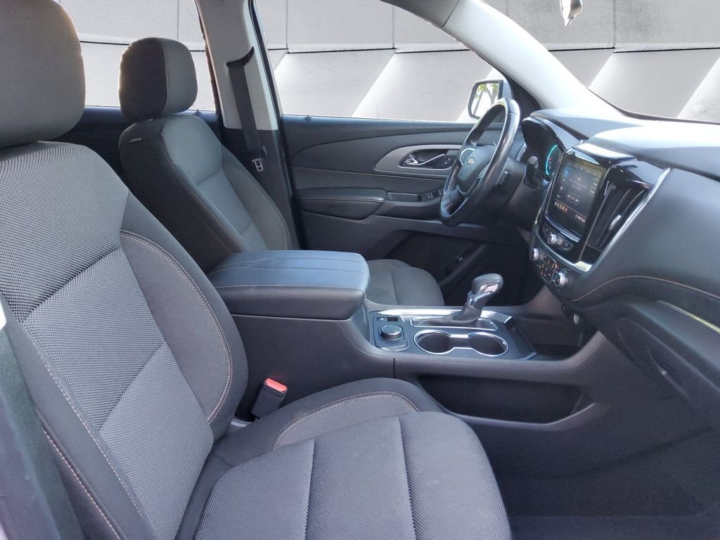 Used 2021 Silver Chevrolet LT image 13