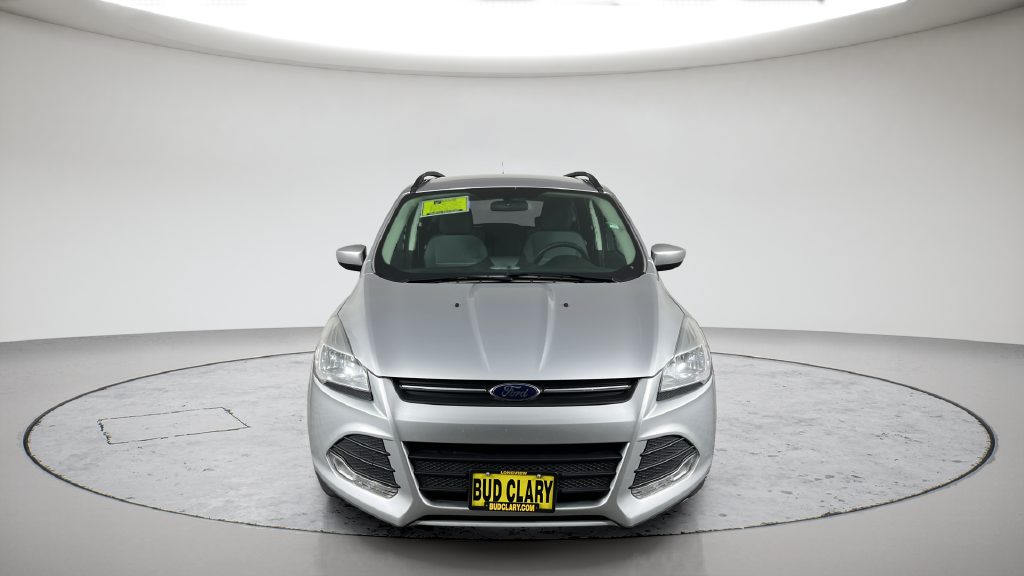 Used 2014 Ingot Silver Ford SE image 3