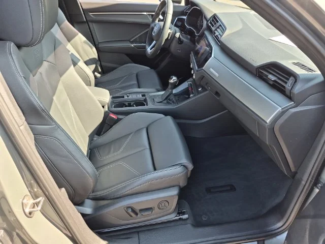 Used 2025  Audi Premium image 37