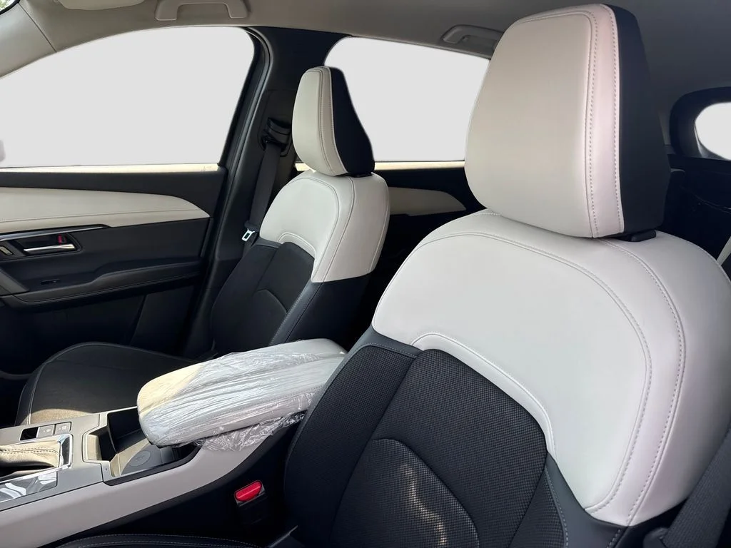 New 2026 Machine Gray Mazda 2.5 S Select image 9