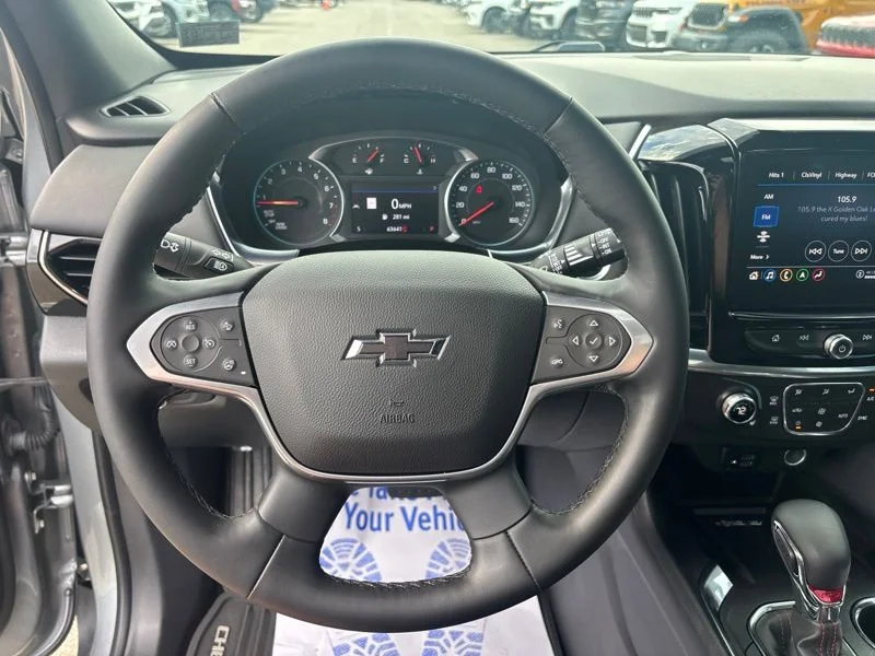 Used 2023 Gray Chevrolet RS image 35