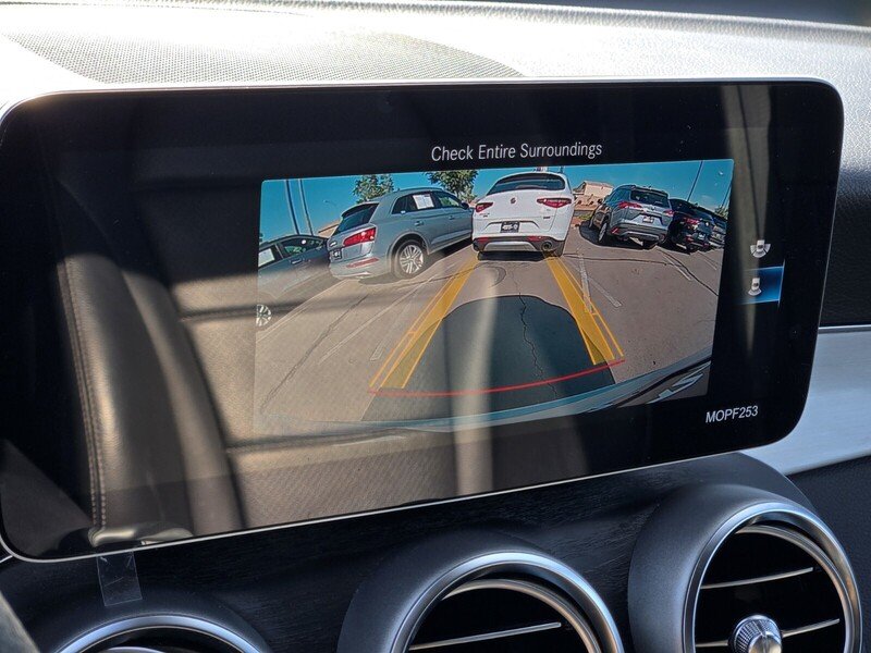 Used 2020  Mercedes-Benz GLC 300 image 21