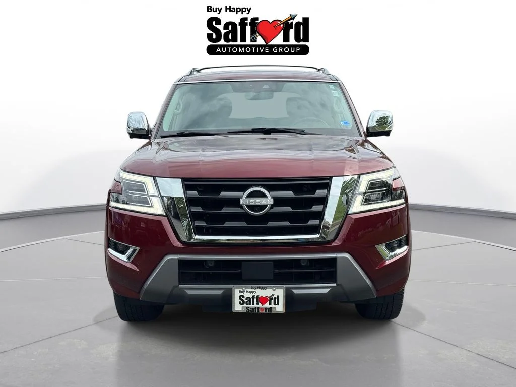 Used 2023 Red Nissan Platinum image 8