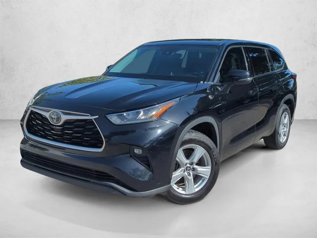 2020 Toyota Highlander LE