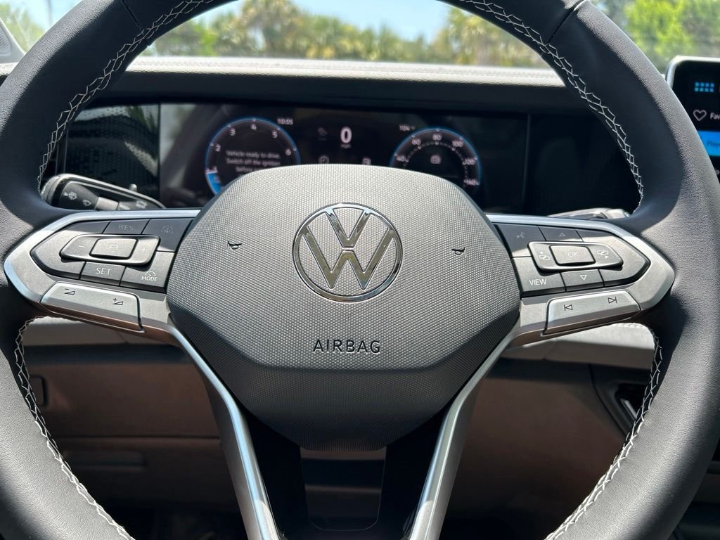 New 2026 White Volkswagen 2.0T SE image 23