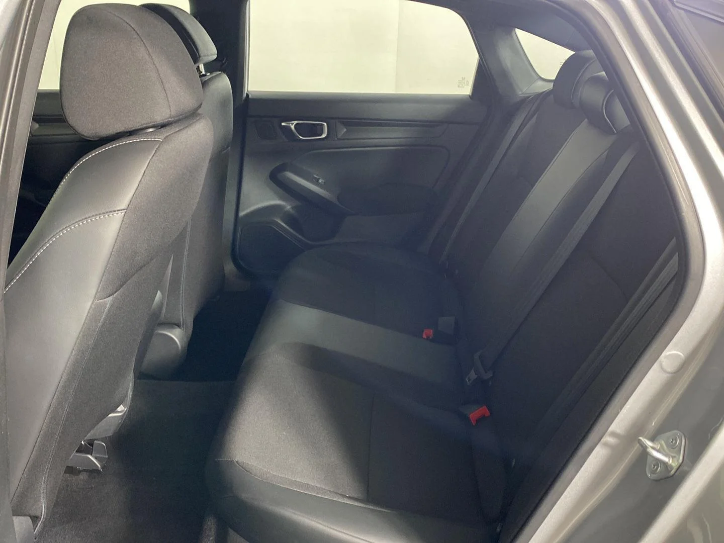 Used 2023 Lunar Silver Metallic Honda Sport image 14