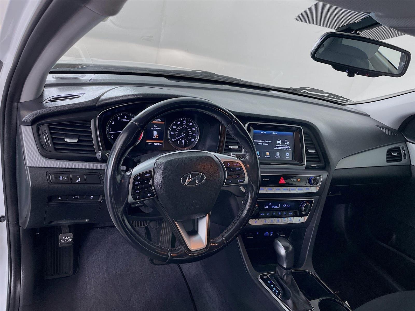 Used 2019 Quartz White Pearl Hyundai SEL image 14