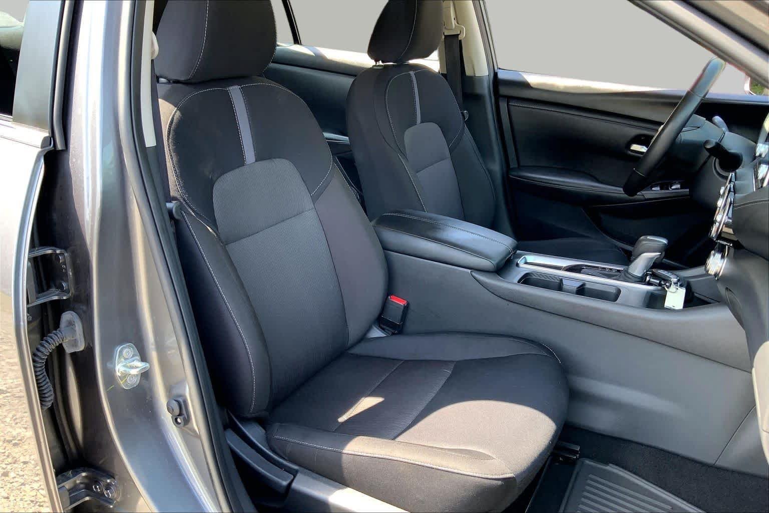 Used 2025 Gun Metallic Nissan SV image 9
