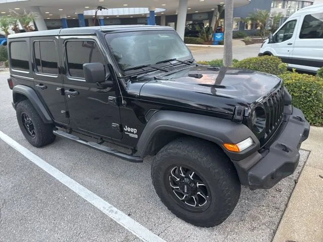 2019 Jeep Wrangler Sport S's photo