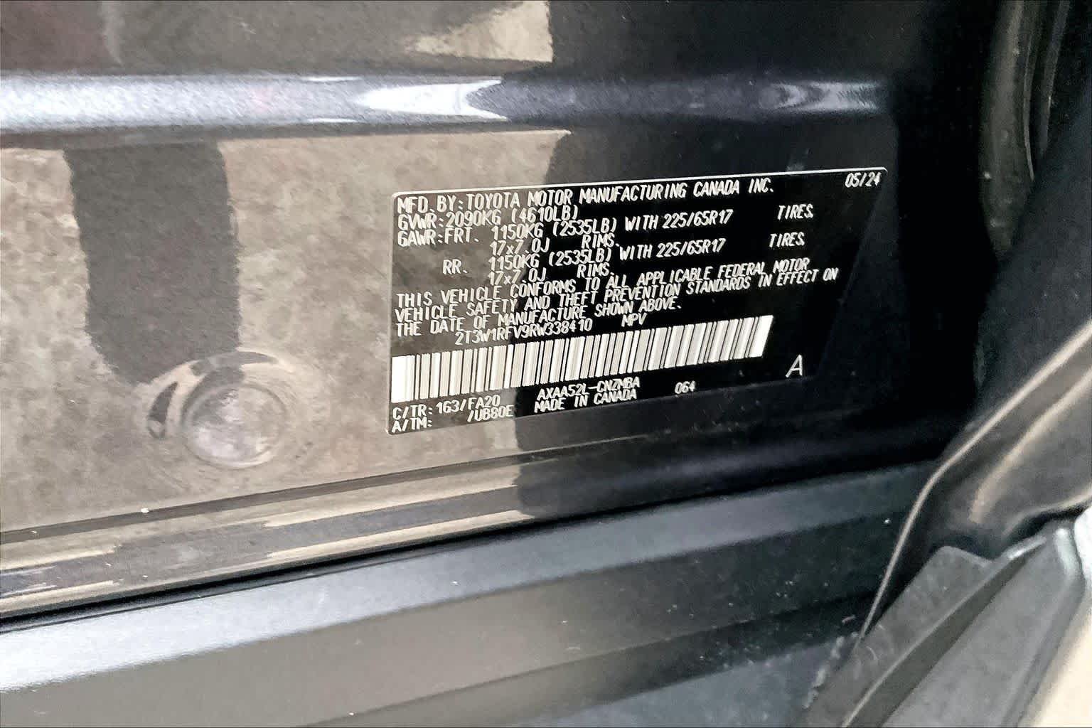 Used 2024 Magnetic Gray Metallic Toyota XLE image 34