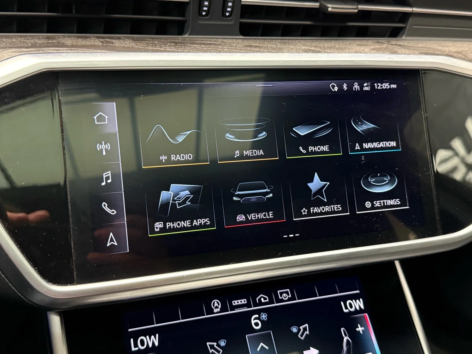 Used 2023 Manhattan Gray Metallic (h1h1) Audi quattro Premium 45 TFSI image 13